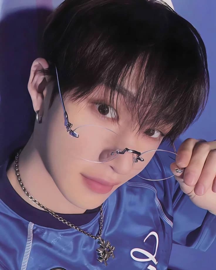 Bangchan🤓 thumbnail