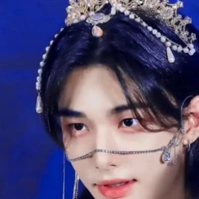 Hyunjin thumbnail