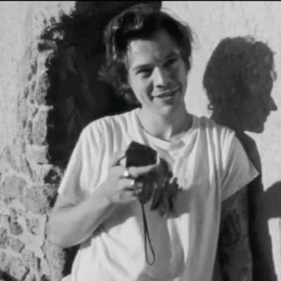 Harry Styles thumbnail