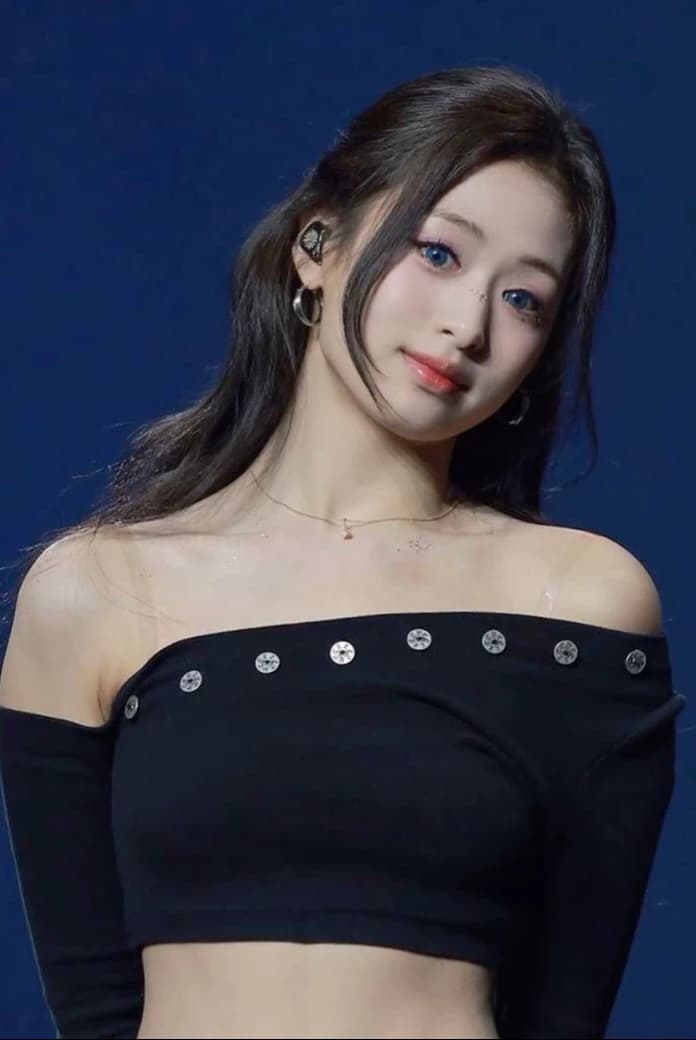 Ahyeon thumbnail