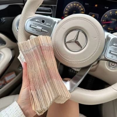 Rich family thumbnail