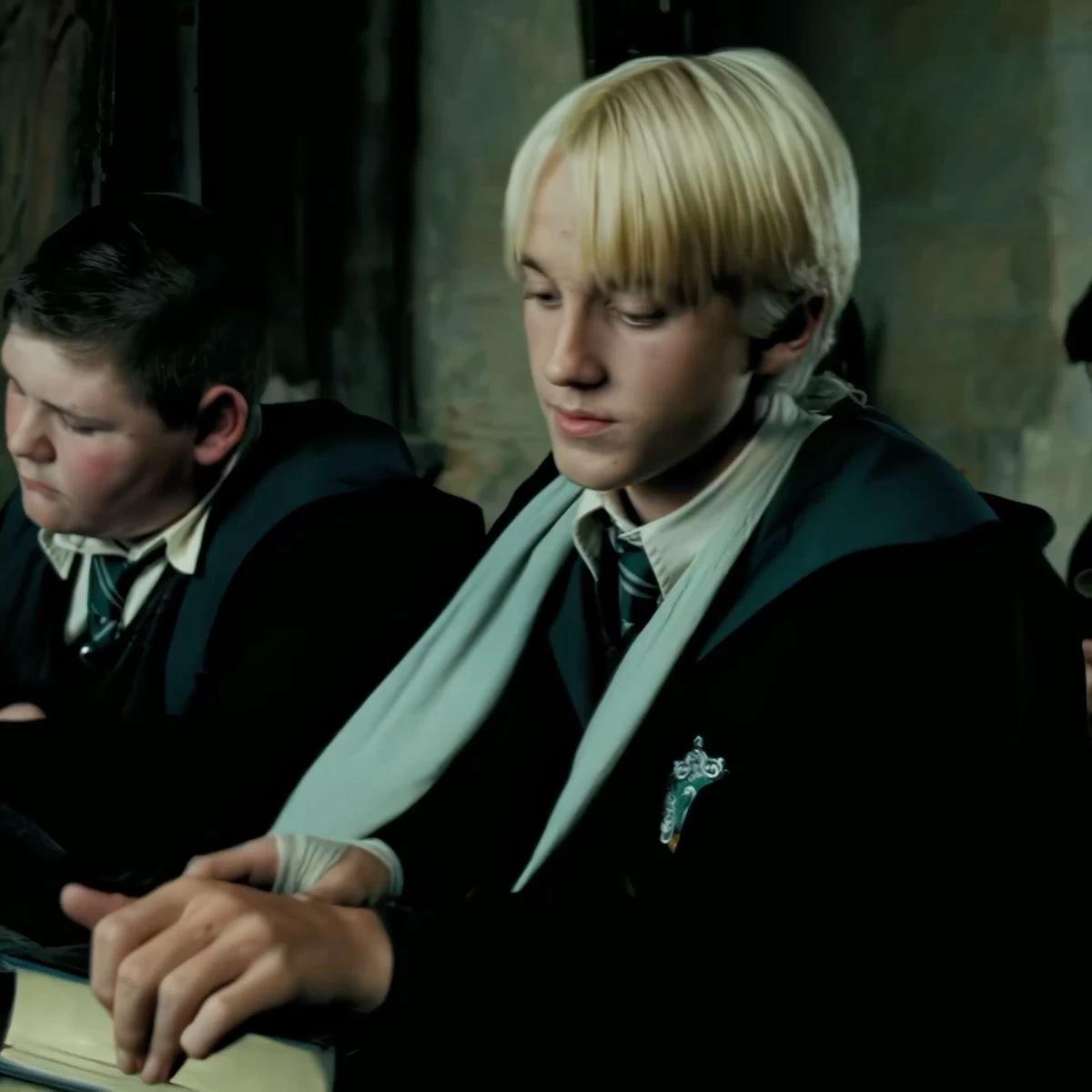 Draco Malfoy thumbnail