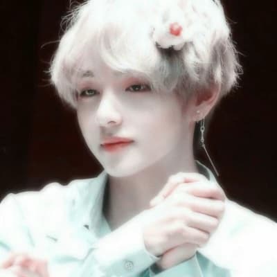Kim Taehyung thumbnail
