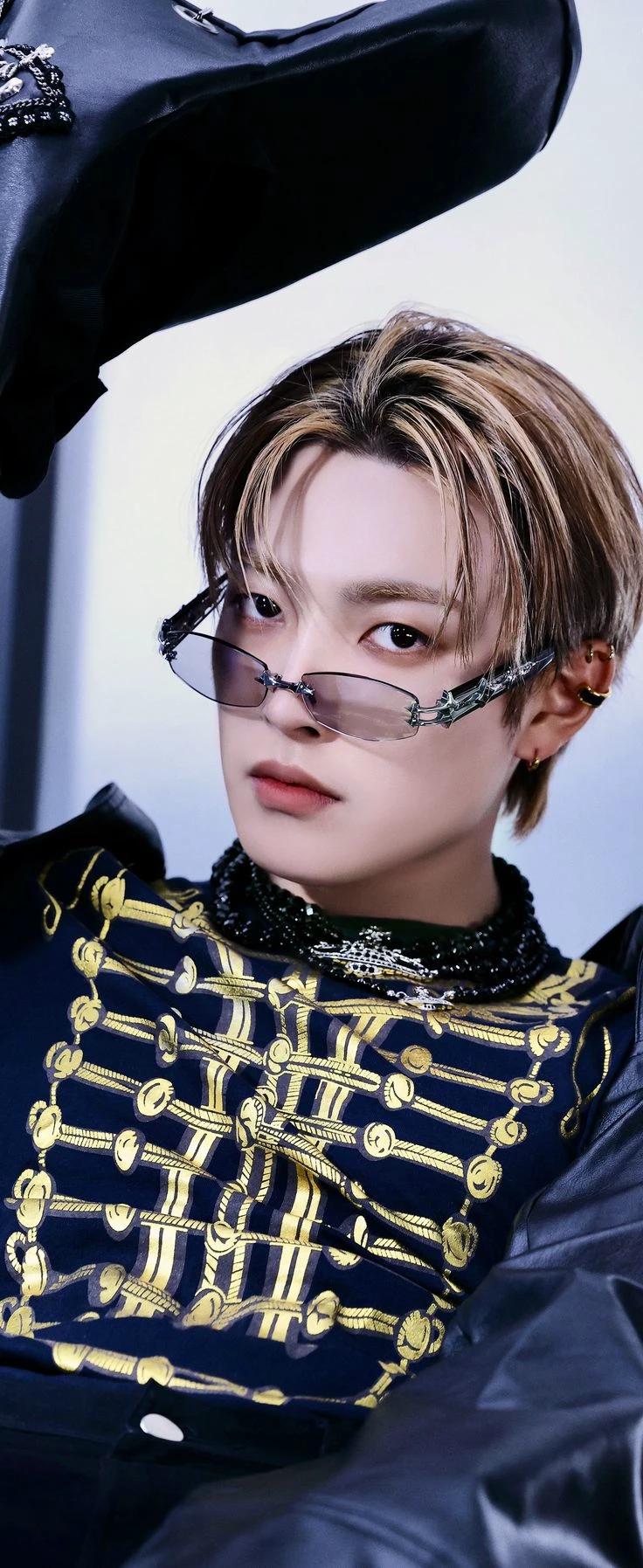 Kim Hongjoong thumbnail