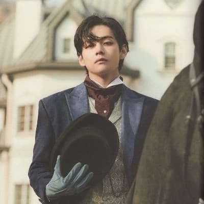 Kim Taehyung thumbnail