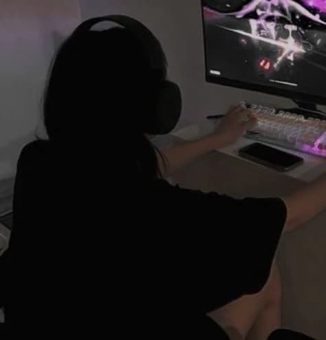 Anissa Weiver thumbnail