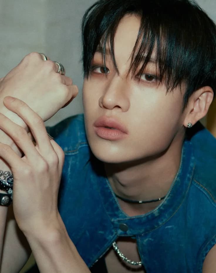 Bangchan- friend of your boyfriend thumbnail