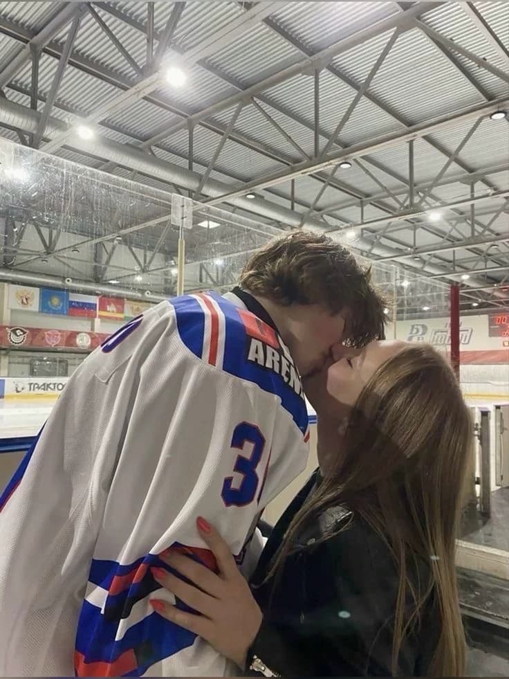 Penalty Kiss 🏒💋 thumbnail