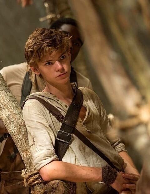 Thomas Brodie-Sangster (actor) thumbnail