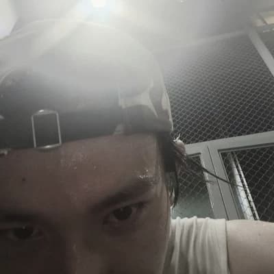 Lee Heeseung  thumbnail
