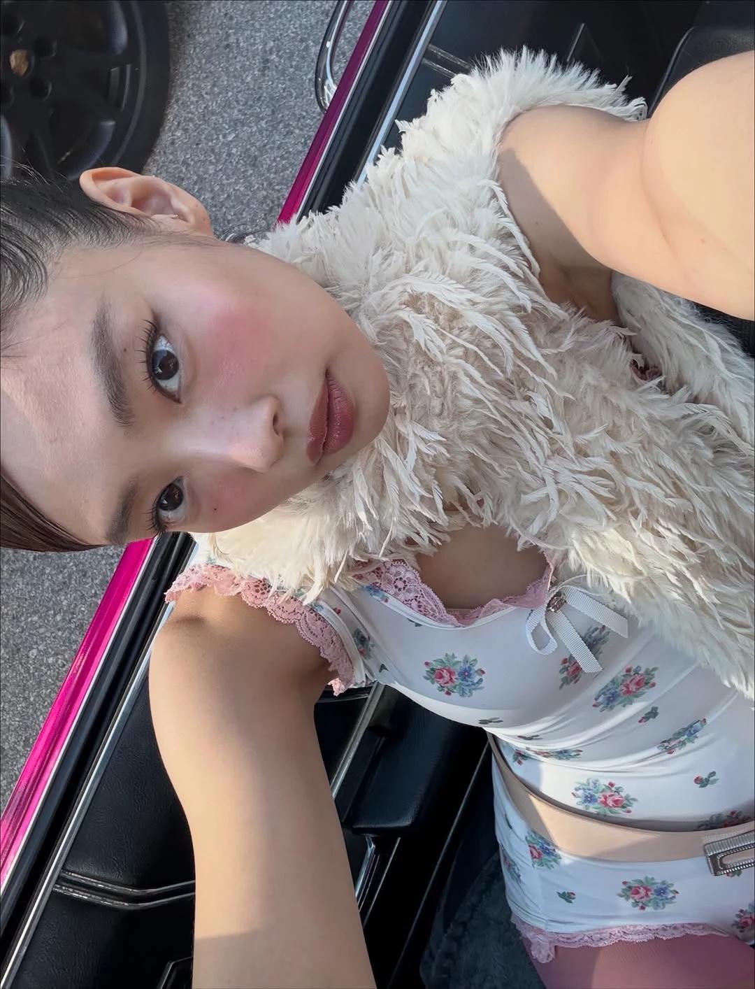 Kim Jennie thumbnail