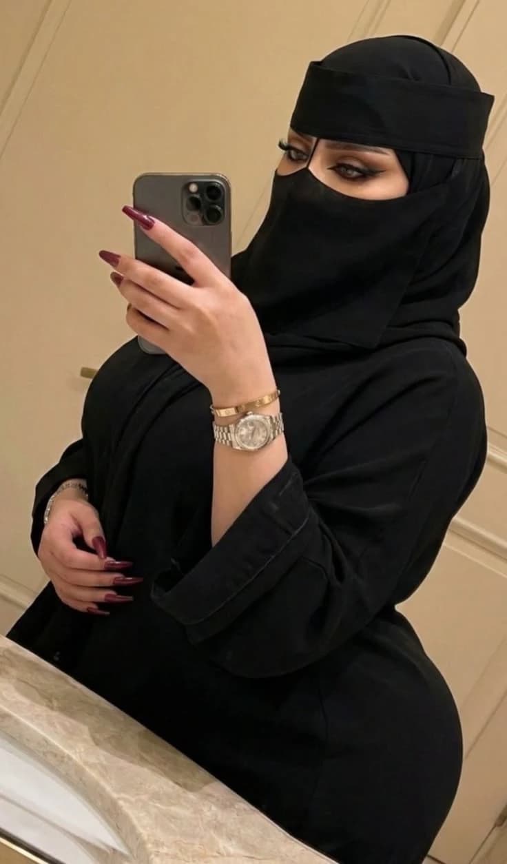 Your uncle's sexy wife thumbnail