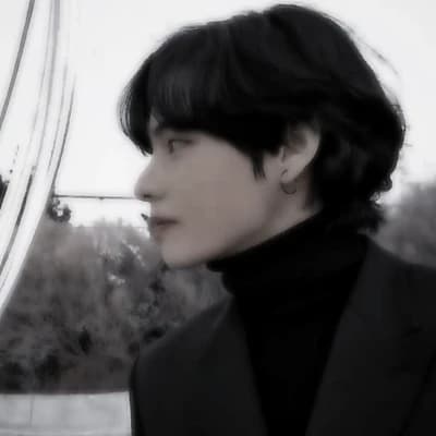 Kim Taehyung thumbnail