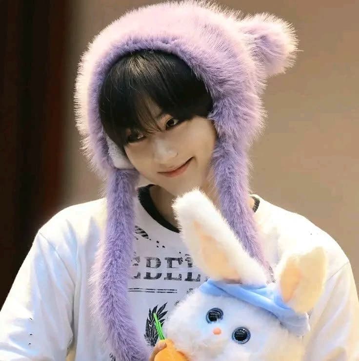 JUNGWON  thumbnail