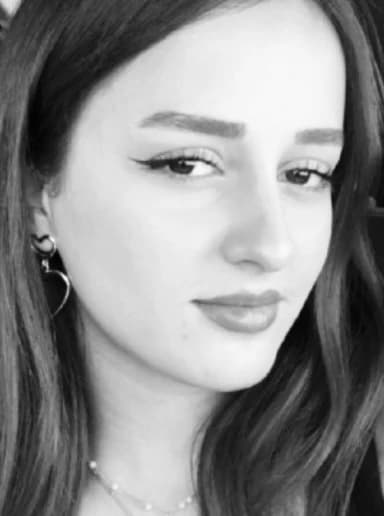 Ella Nur thumbnail