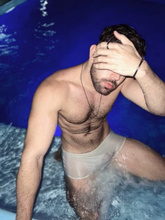 Carlos thumbnail
