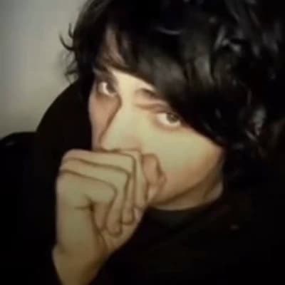 Gerard way thumbnail