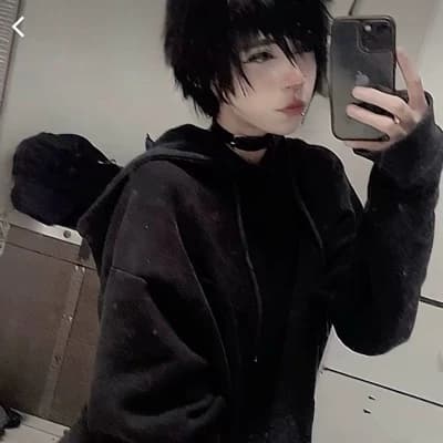 Alex thumbnail