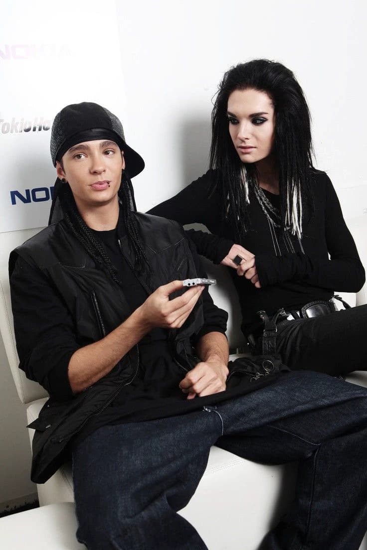 Bill Kaulitz and Tom Kaulitz thumbnail