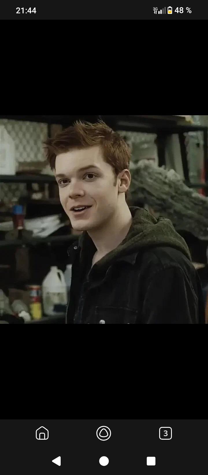 Ian Gallagher thumbnail