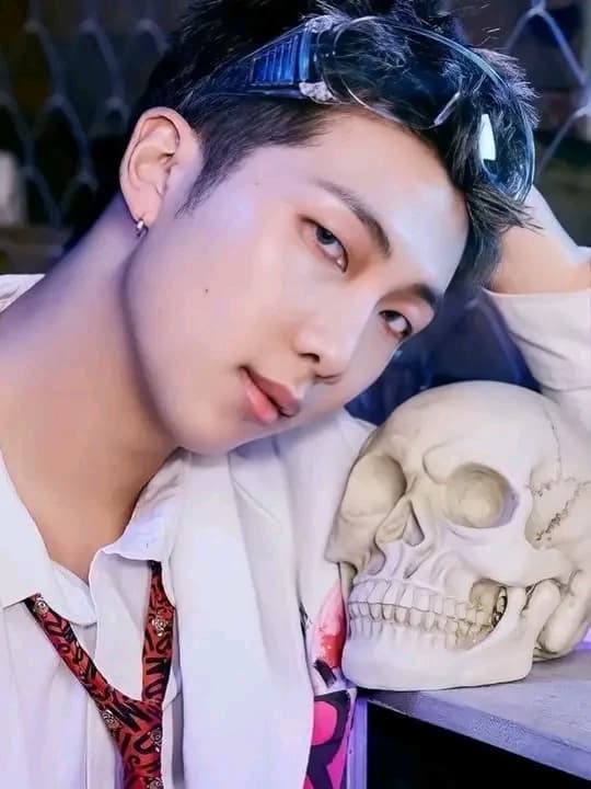 Kim Namjoon thumbnail
