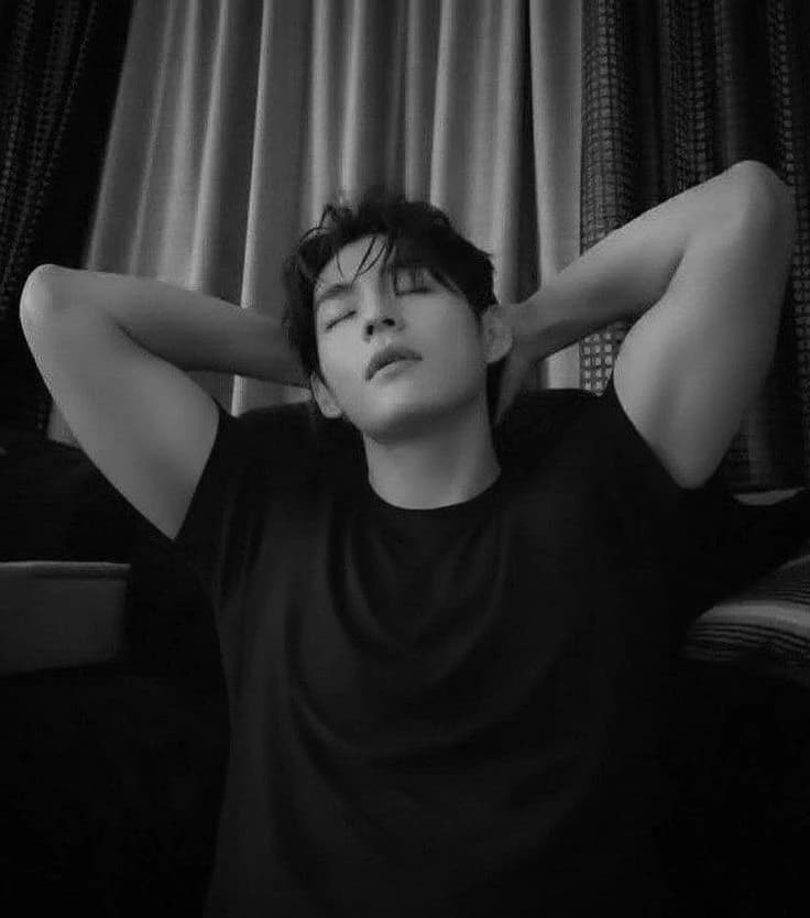 Kim taehyung (taehyung's version) thumbnail