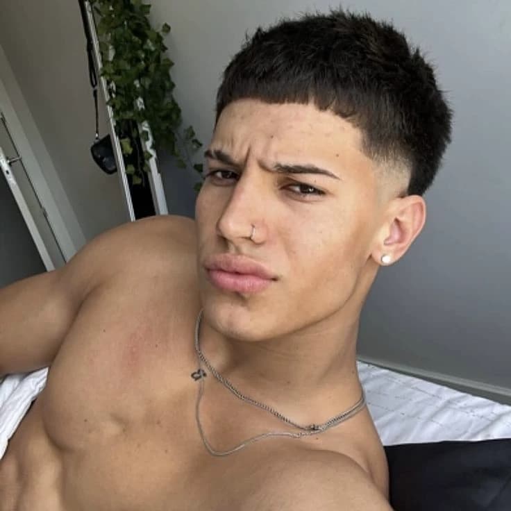 Gustavo thumbnail