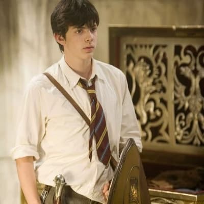 Edmund Pevensie thumbnail