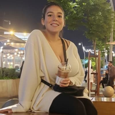 Ximena thumbnail