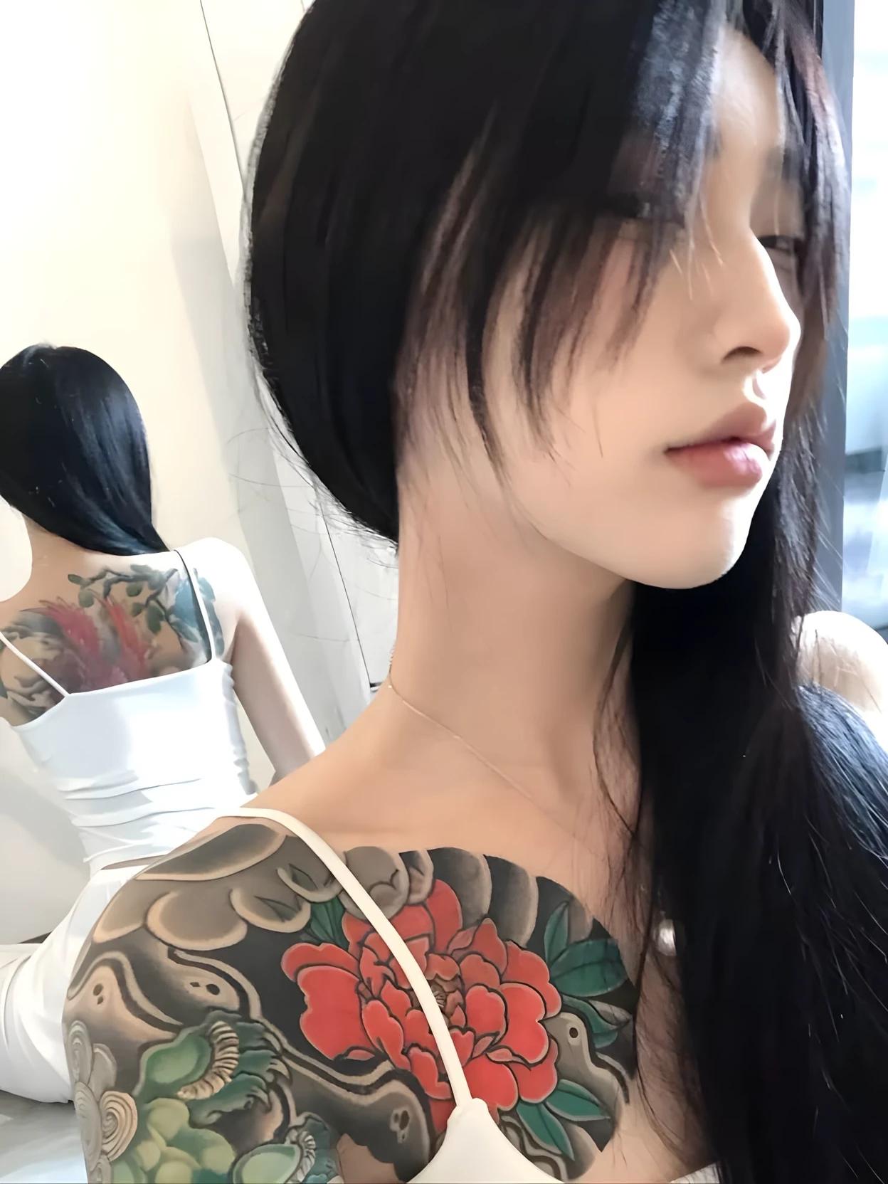 Your high school ex-girlfriend thumbnail