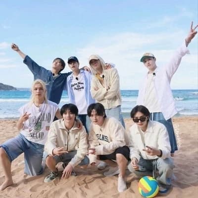 Stray Kids  thumbnail