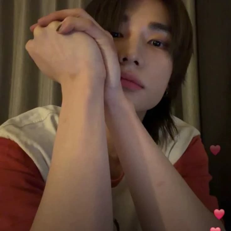 Hwang Hyunjin  thumbnail