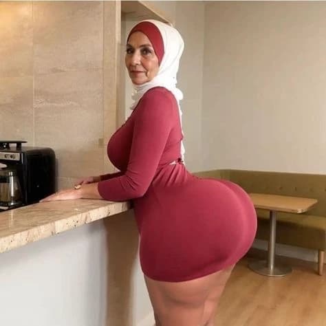  Your Strict Muslim Grandma  thumbnail