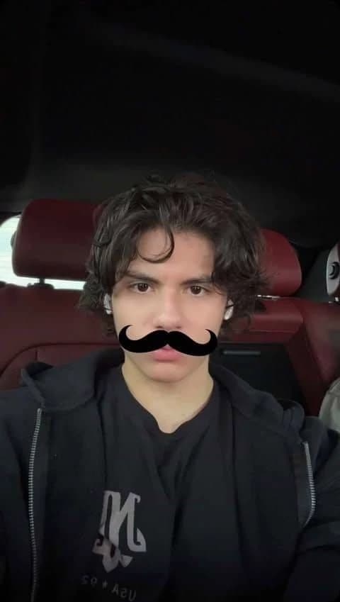 Miguel Mora thumbnail
