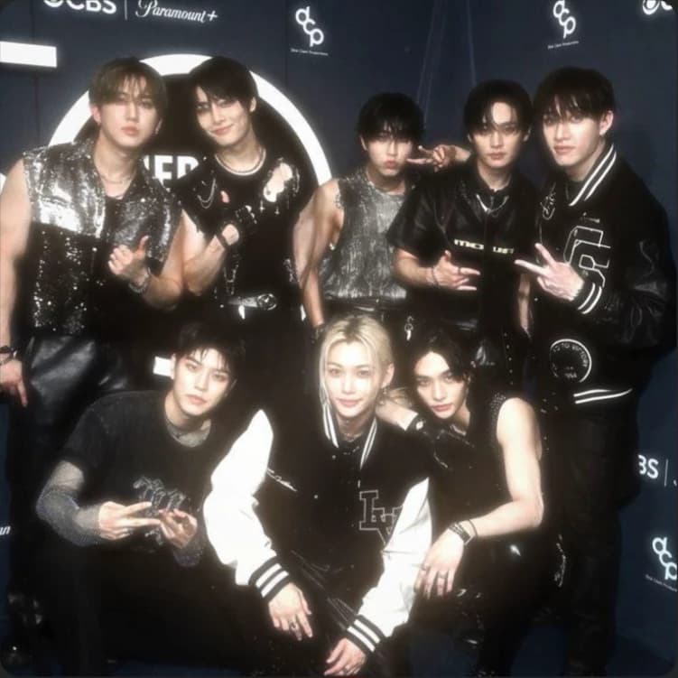 STRAYKIDS thumbnail