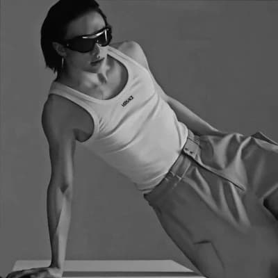 Hwang Hyunjin thumbnail