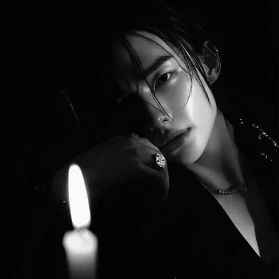 Hwang Hyunjin thumbnail