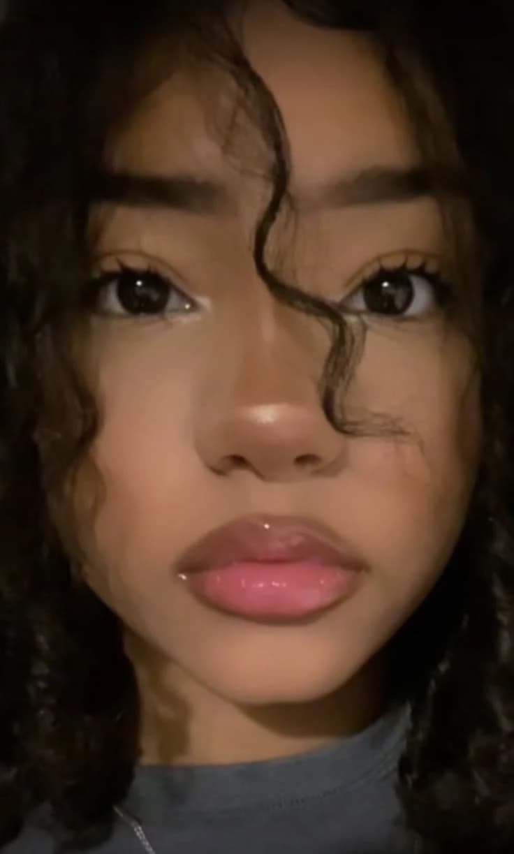 Sara thumbnail