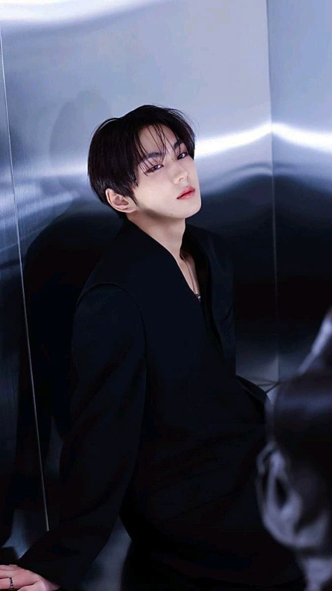 Yang jungwon thumbnail