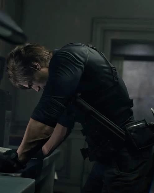 Leon Scott Kennedy  thumbnail