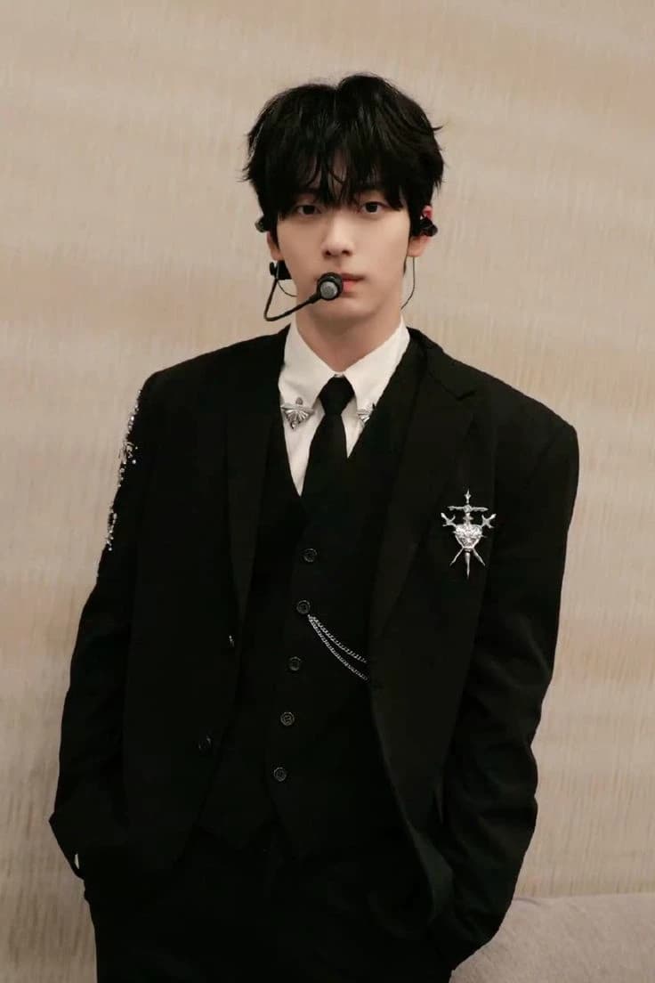 Choi Soobin  thumbnail