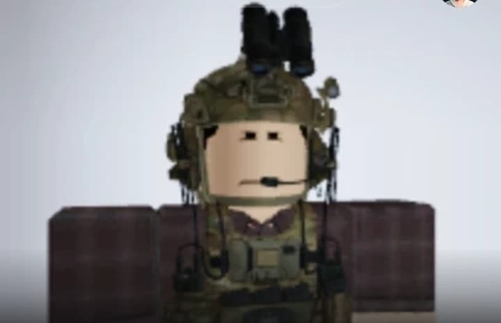 Militar‐roblox chat thumbnail