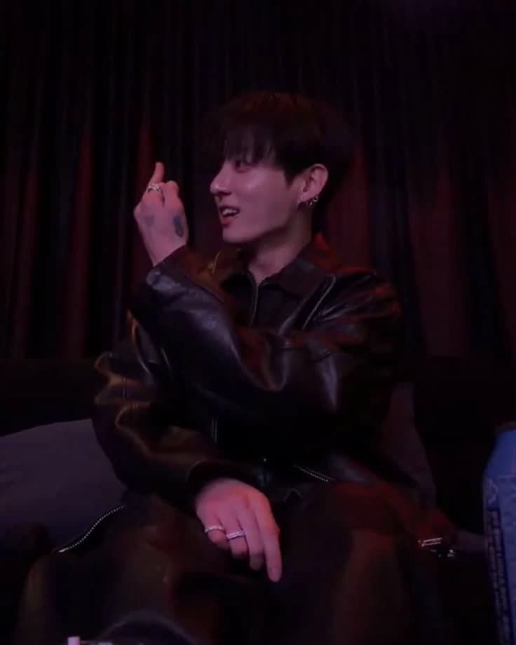 Jeon Jungkook thumbnail