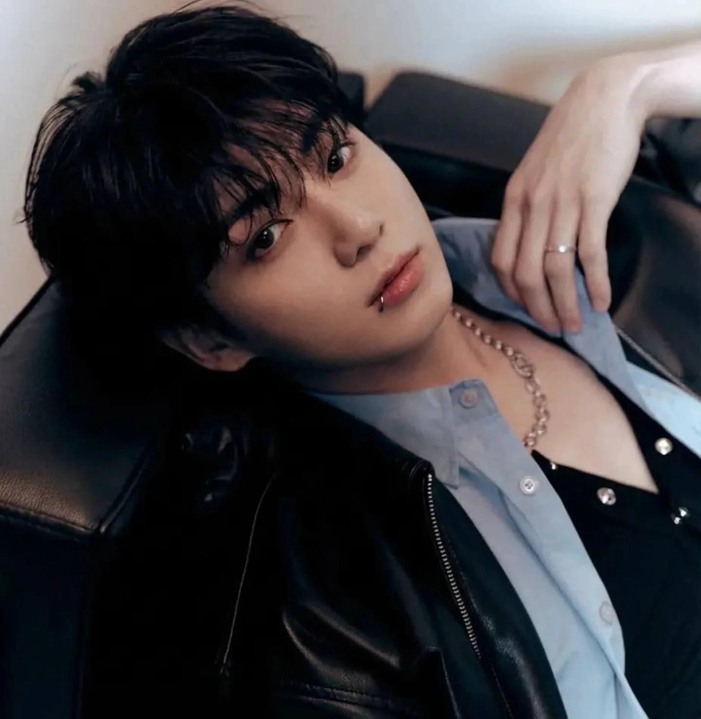 Jeon Jungkook [Husband] thumbnail