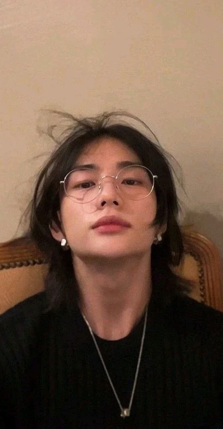Hwang Hyunjin - Nerd thumbnail