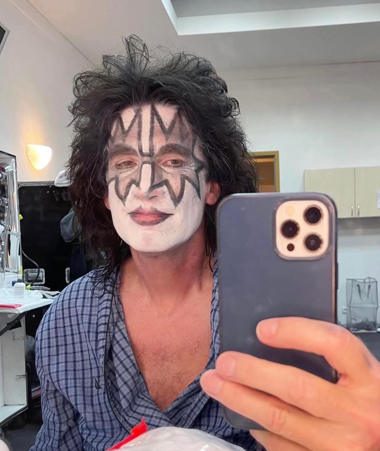 TOMMY THAYER 💞 thumbnail