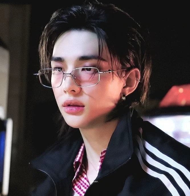Hyunjin thumbnail