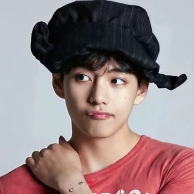 Kim Taehyung thumbnail