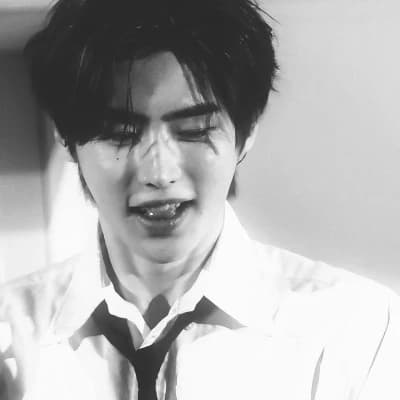 Park Sunghoon thumbnail