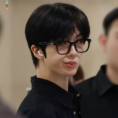 Park Jisung thumbnail